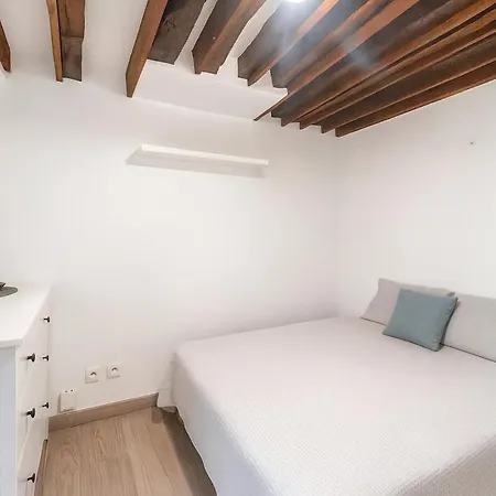Magnifique Au Coeur Du Marais Appartamento Parigi